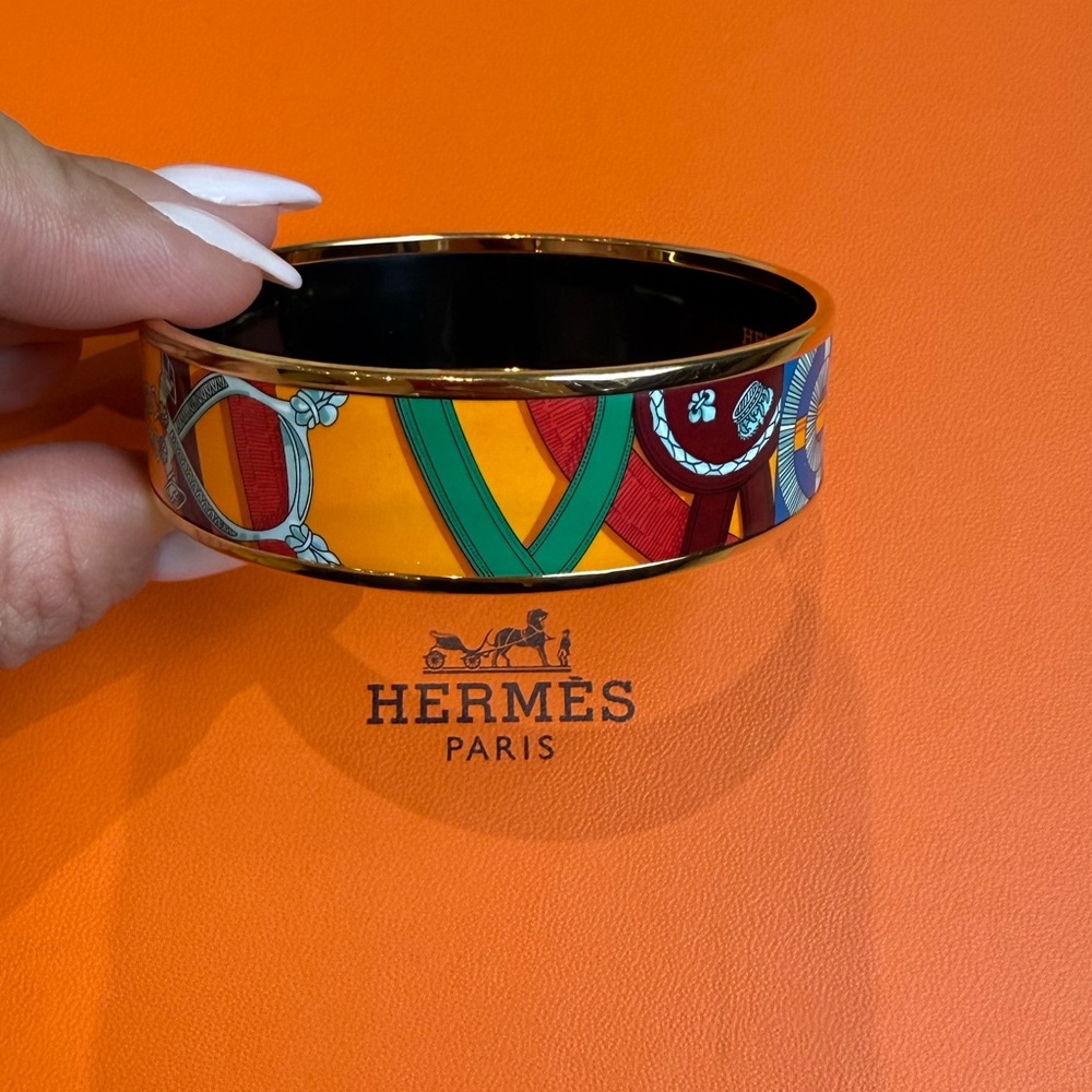 Authentic Hermes Enamel Bangle Bracelet - image 3